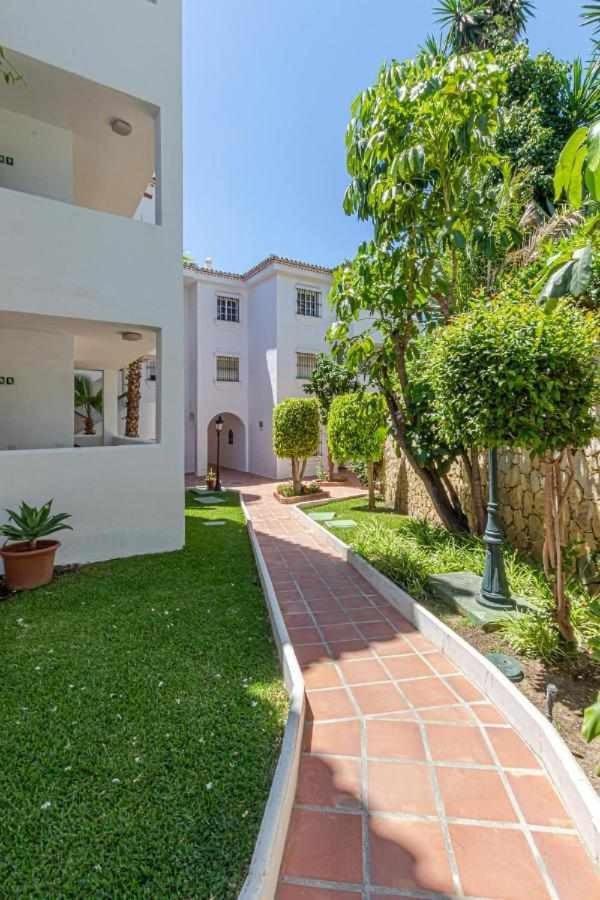 797 Holiday Rentals - Apartamento En Pueblo Quinta A 1 Min De La Playa 贝纳尔马德纳 外观 照片