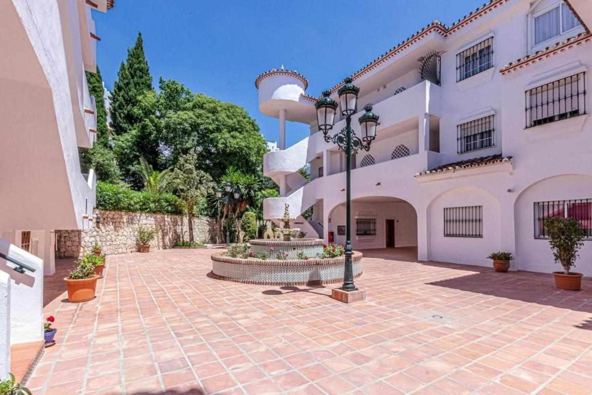 797 Holiday Rentals - Apartamento En Pueblo Quinta A 1 Min De La Playa 贝纳尔马德纳 外观 照片