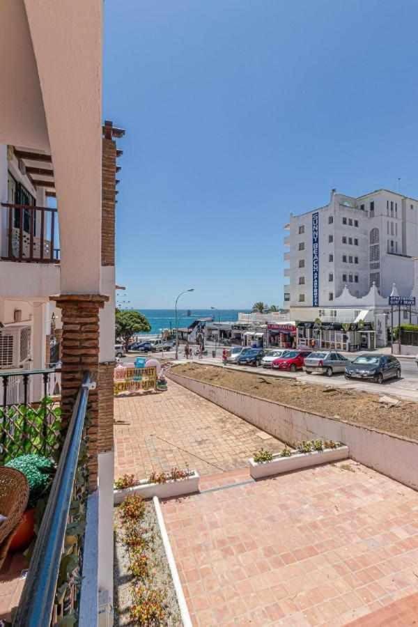 797 Holiday Rentals - Apartamento En Pueblo Quinta A 1 Min De La Playa 贝纳尔马德纳 外观 照片