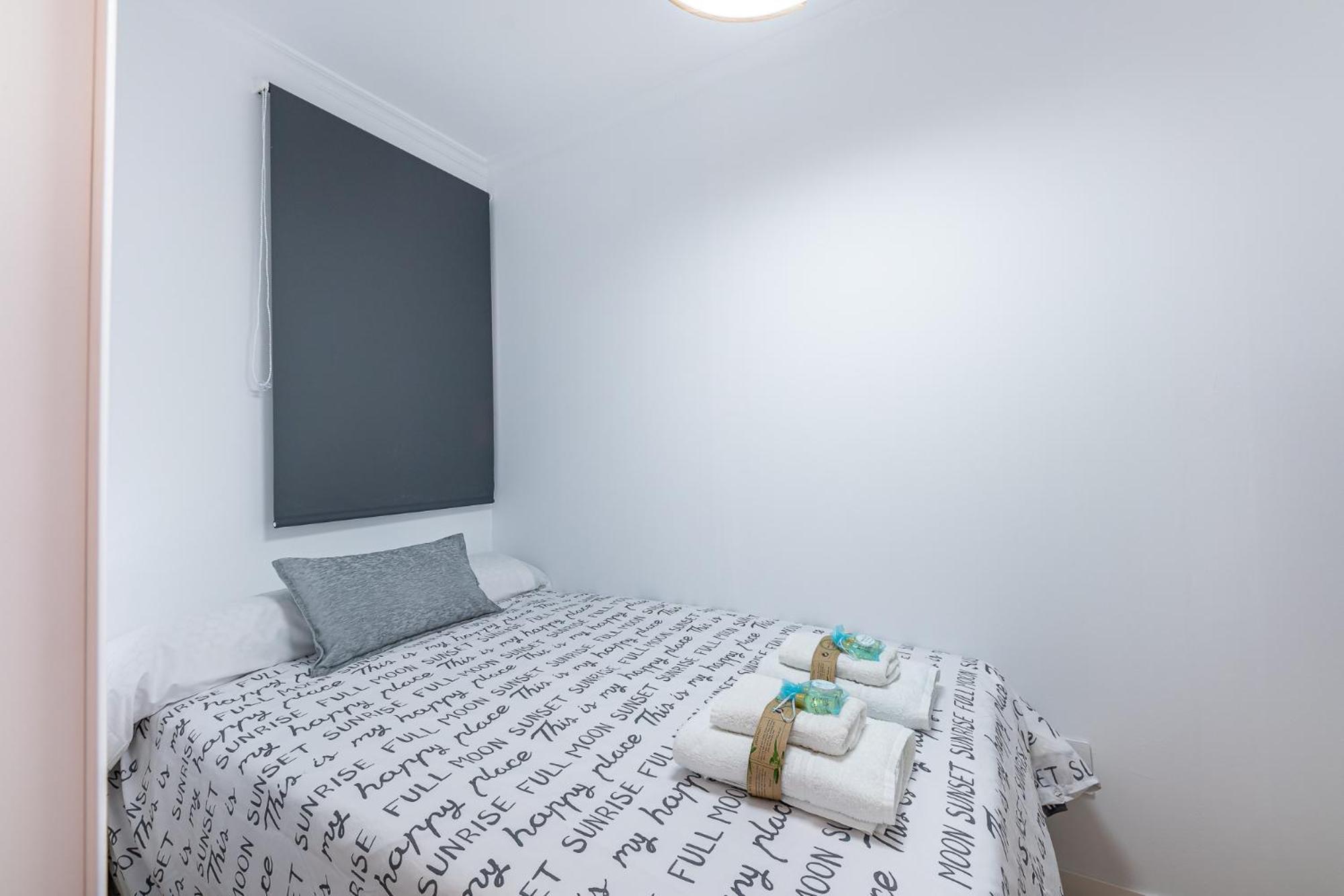 797 Holiday Rentals - Apartamento En Pueblo Quinta A 1 Min De La Playa 贝纳尔马德纳 外观 照片