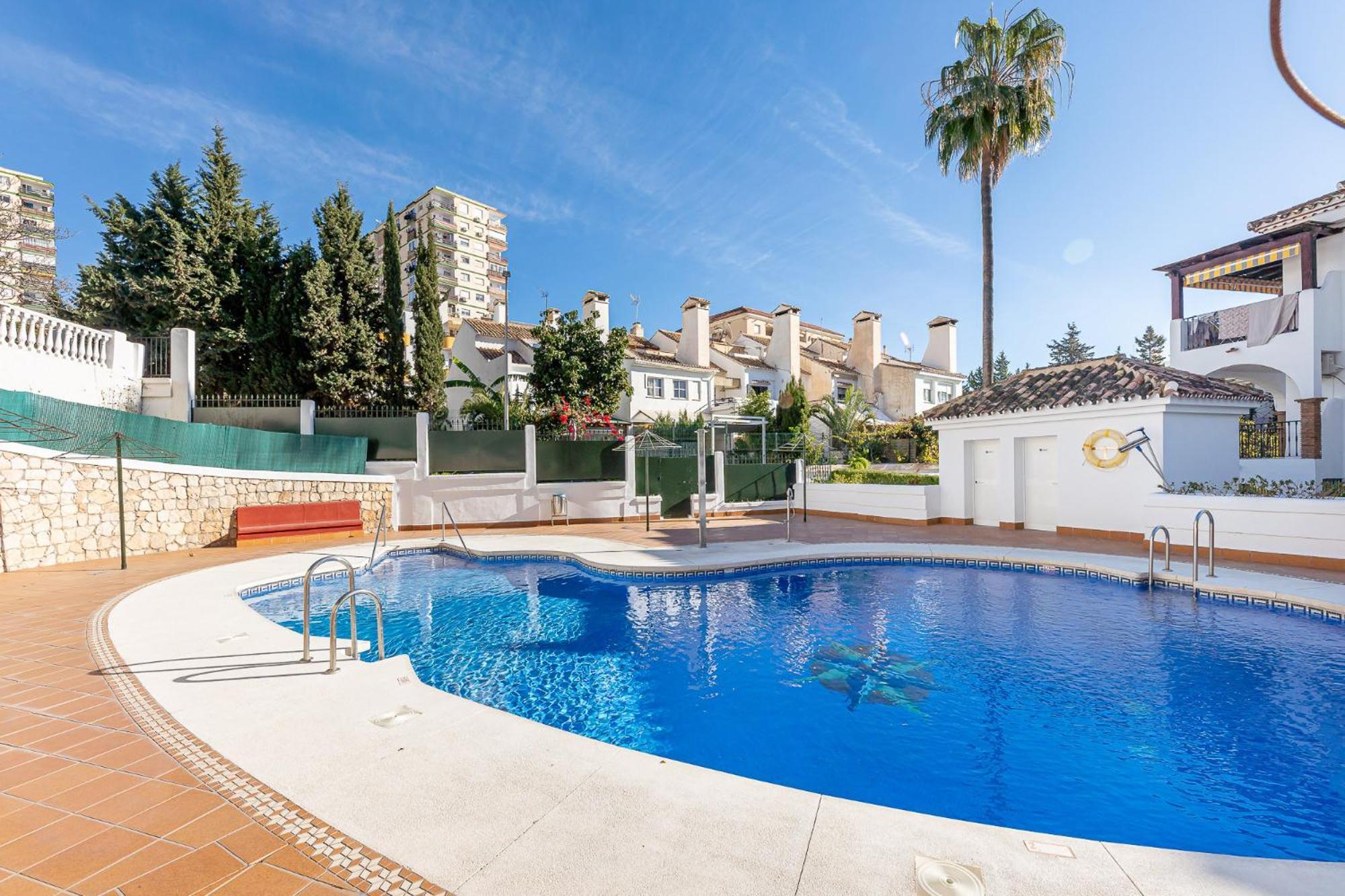 797 Holiday Rentals - Apartamento En Pueblo Quinta A 1 Min De La Playa 贝纳尔马德纳 外观 照片